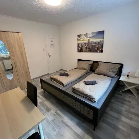 Homestay Schoenes Einfaches Zimmer In 109 *